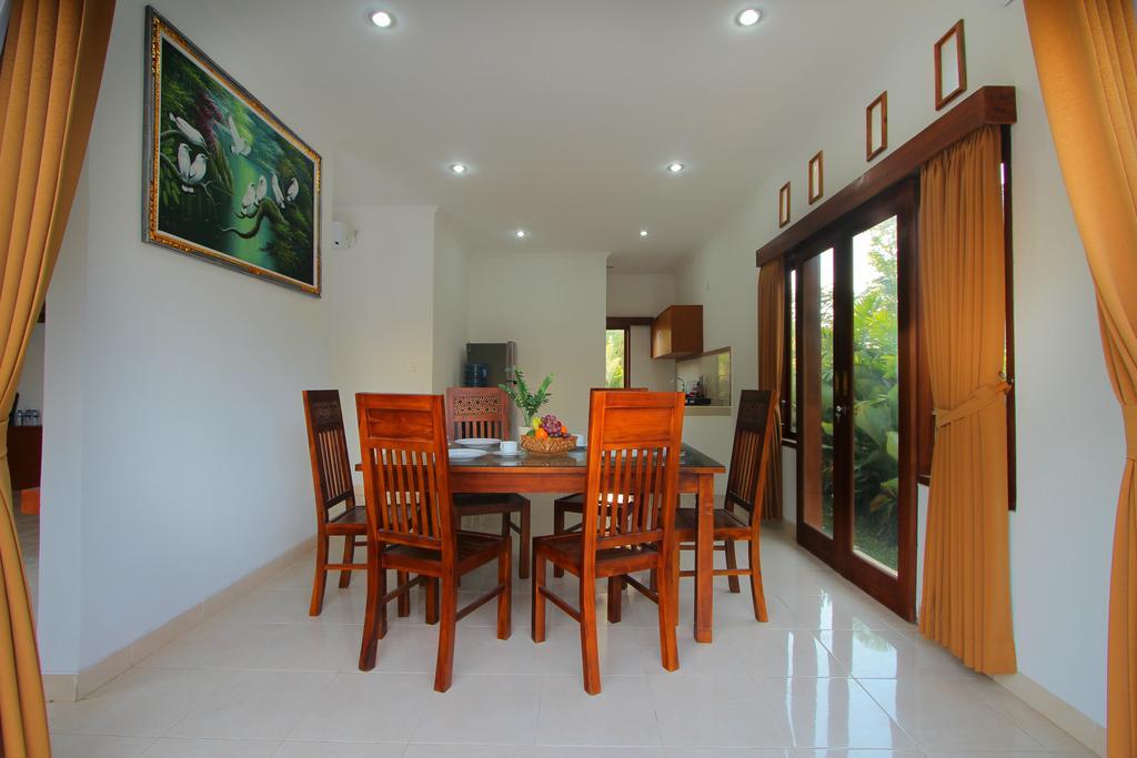 Villa Damai Jimbaran Rum bild