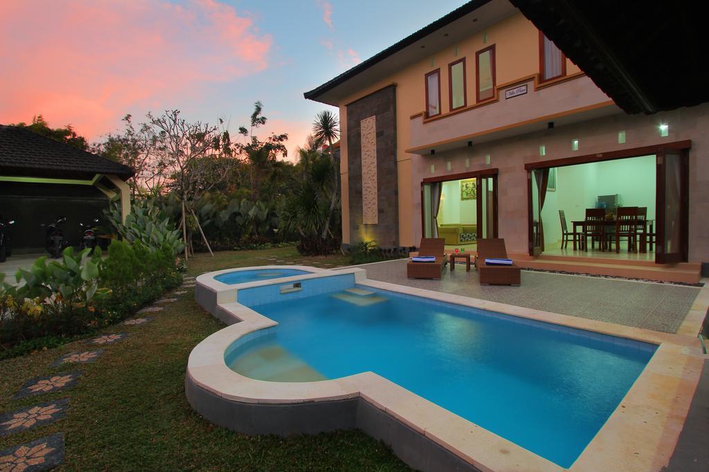 Villa Damai Jimbaran Rum bild